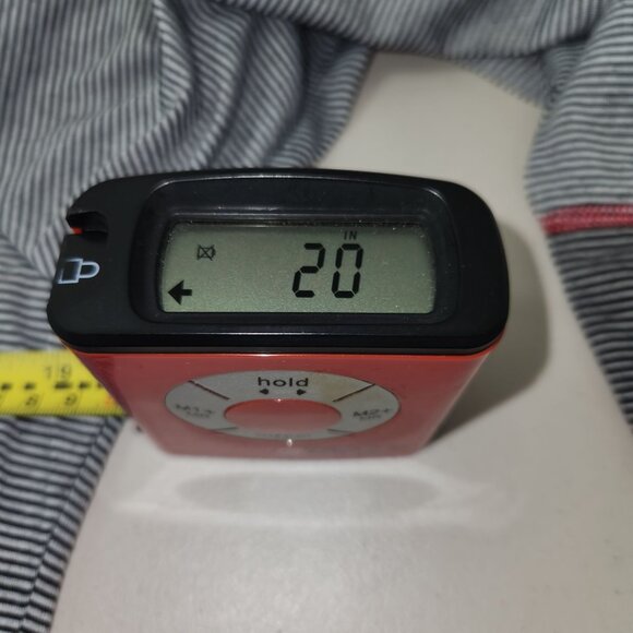 Liz Claiborne Medium Long-Sleeve Striped Nightgown 4189 - Picture 5 of 7